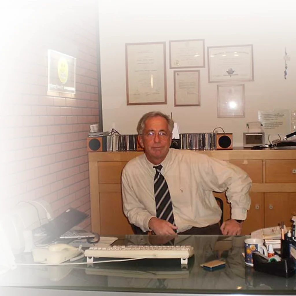 ορθοδοντικός Θεσσαλονίκη Κωνσταντίνος Τσουμής σιδεράκια